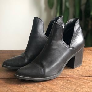 Steve Madden Black Leather Ankle Boots